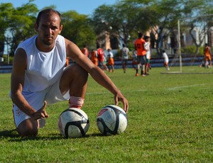 Fabinho Cambalhota vai completar 100 jogos pelo Sergipe (Foto: Felipe Martins/GLOBOESPORTE.COM)