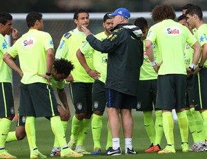 Fifa divulga nesta terça-feira o trio de arbitragem de Brasil x Croácia
