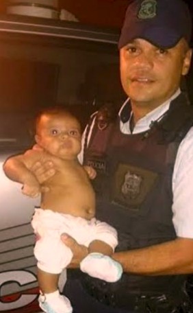 Bebê de dois meses se engasgou com leite materno (Foto: Divulgação/Polícia Militar)