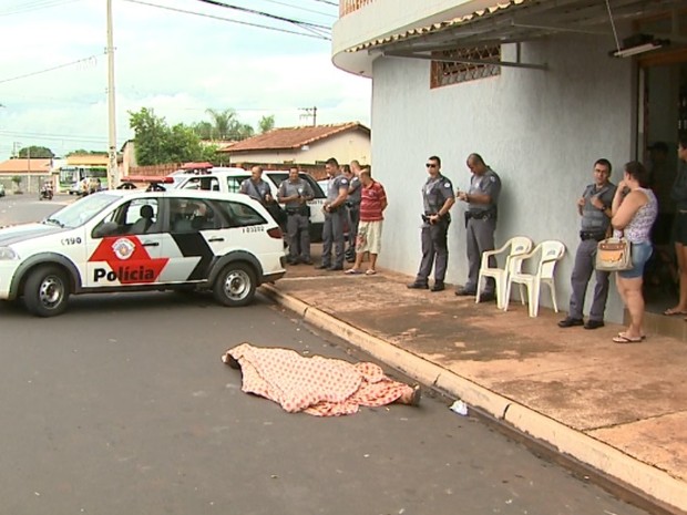 G1 Briga De Vizinhos Acaba Com Homem Esfaqueado E Morto Em Ribeirão