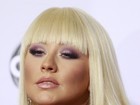 Peruca? Christina Aguilera aparece de visual novo em premiação