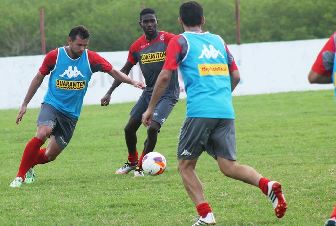 América-RN - Luiz Eduardo, atacante (Foto: Canindé Pereira/Divulgação)