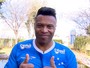 Cruzeiro renova contrato de Júlio Baptista até o fim da temporada