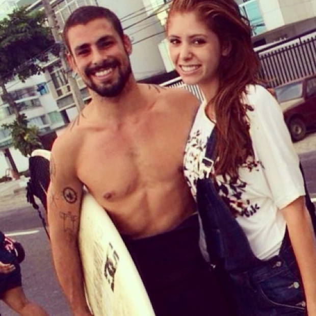 Cauã Reymond e Amanda Gontijo (Foto: Instagram / Reprodução)