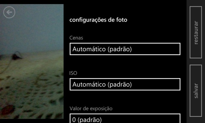 Windows Phone 8 traz configurações avançadas na barra lateral do aplicativo de câmera (Foto: Reprodução/Elson de Souza)