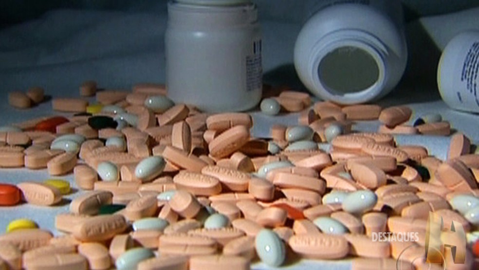 De acordo com pesquisa do IBGE, 56,9% das pessoas diagnosticadas com depressão usam medicamentos (Foto: TV Globo)