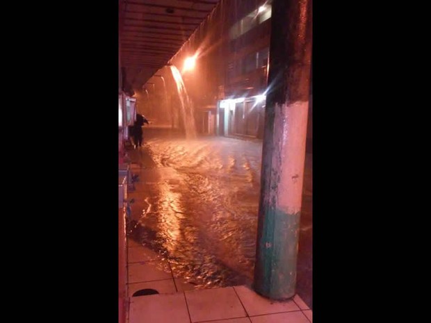 G Chuva Forte Causa Alagamentos Em Barra Mansa No Sul Do Rio