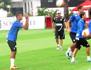 Neymar - "novo" cabelo (Foto: Lincoln Chaves)