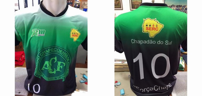 Uniformes verdes da Serc viralizam nas redes sociais (Foto: Reprodução/Facebook)