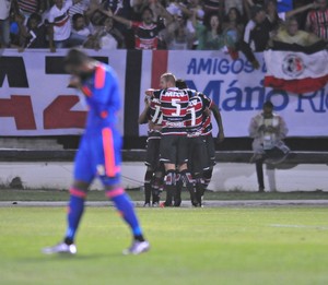 Santa Cruz x Sport (Foto: Aldo Carneiro / Pernambuco Press) Santa Cruz x Sport (Foto: Aldo Carneiro / Pernambuco Press)