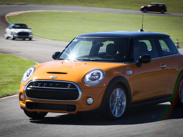 Mini Cooper 2015 (Foto: Caio Kenji / G1)