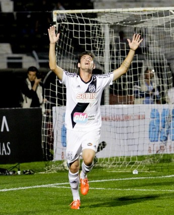 Vitor Xavier, Ponte Preta x Strikers (Foto: Victor Hafner/ PontePress) Vitor Xavier, Ponte Preta x Strikers (Foto: Victor Hafner/ PontePress)