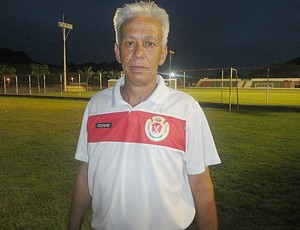 Moreno, técnico do Real Noroeste (Foto: Waschgtongrei Rodes)