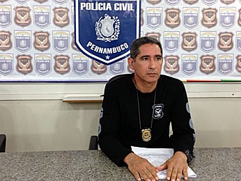 Delegado Cláudio Castro encaminhou pedido à Justiça para receber inquérito de volta (Foto: Lorena Andrade / TV Globo)