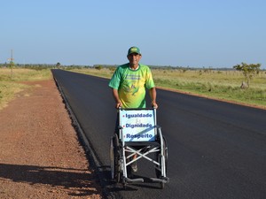 Em Roraima ele percorreu 325 dos 10.700 quilômetros de toda a caminhada (Foto: Zé do Pedal/Arquivo Pessoal)