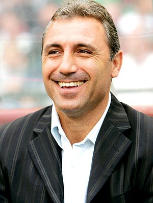 hristo stoichkov treinador (Foto: agência Getty Images) hristo stoichkov treinador (Foto: agência Getty Images)