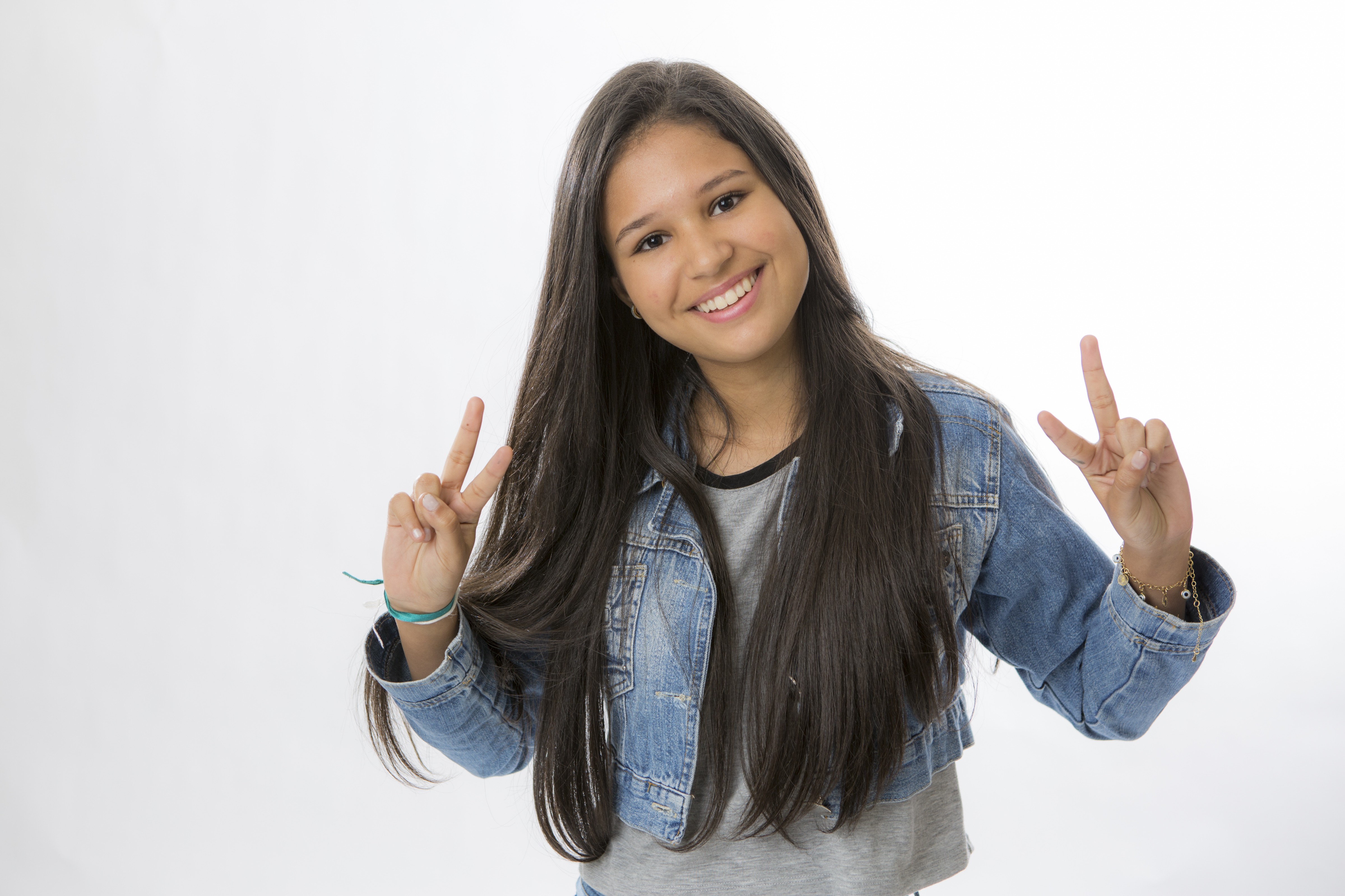 Ystefani Oliveira encanta técnicos do 'The Voice Kids' com canção ... - Globo.com