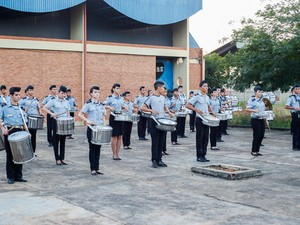 Alunos do Colégio da Polícia Militar participam do desfile dos 25 anos de Palmas (Foto:  Lucas Nascimento / Ascom Seduc)