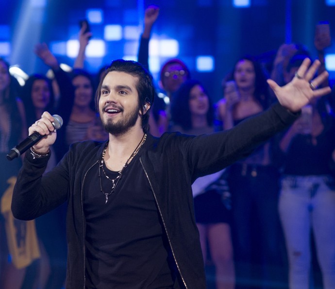 Luan Santana comenta nova fase na carreira no 'Caldeirão' (Foto: Mauricio Fidalgo/TV Globo) Luan Santana comenta nova fase na carreira no 'Caldeirão' (Foto: Mauricio Fidalgo/TV Globo)