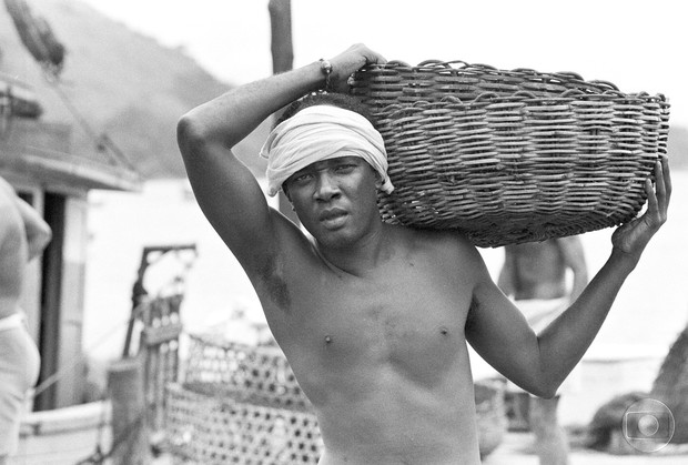 Antônio Pompêo em Mulheres de Areia (Foto: CEDOC )