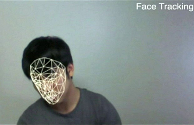 Tecnologia permite que usuário interaja com objetos virtuais  (Foto: Reprodução)