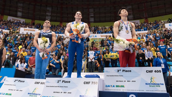 Zanetti ouro argolas copa do mundo de ginástica sp (Foto: Vini Marins) Zanetti ouro argolas copa do mundo de ginástica sp (Foto: Vini Marins)