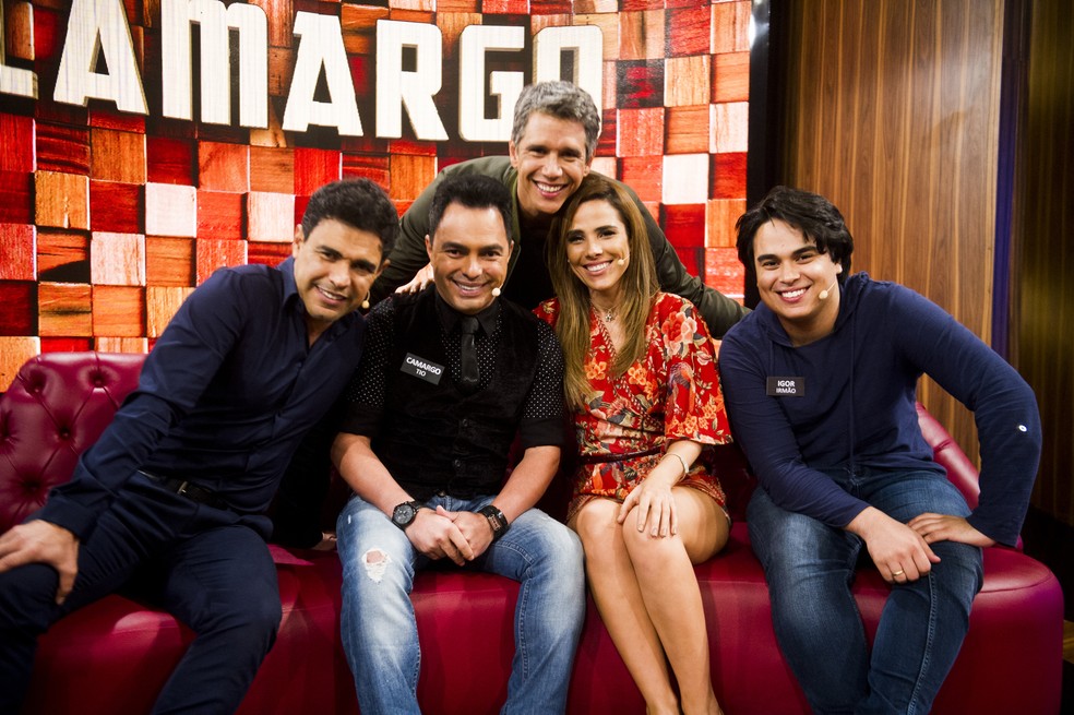 Wanessa Camargo participa do programa de Márcio Garcia com o pai, Zezé Di Camargo, o tio Camargo e o irmão, Igor (Foto: João Miguel Júnior/TV Globo)