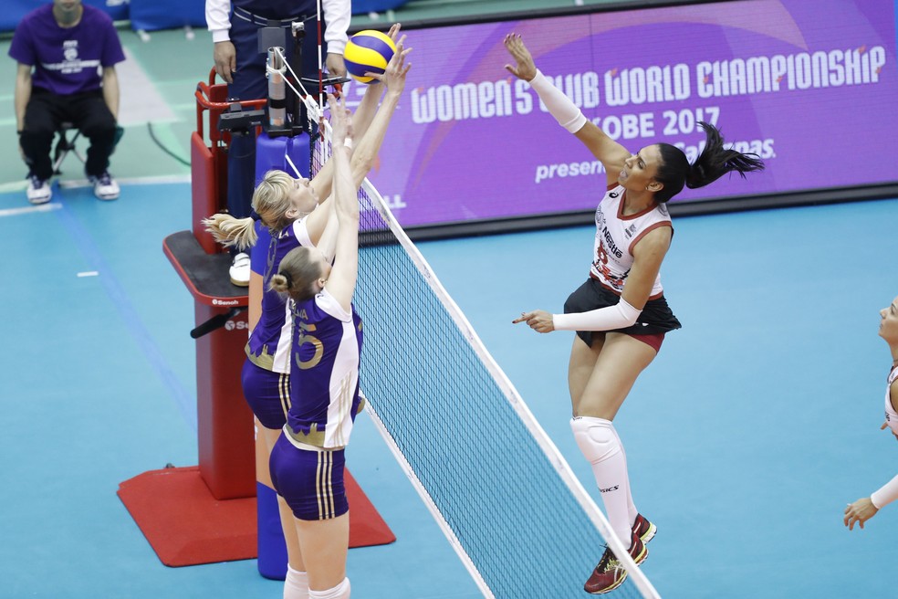 O forte bloqueio da equipe suíça foi uma barreira fatal para o Osasco (Foto: FIVB / Divulgação)