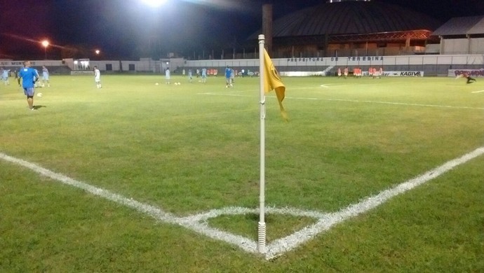 Estádio Lindolfo Monteiro, Teresina (Foto: Renan Morais ) Estádio Lindolfo Monteiro, Teresina (Foto: Renan Morais )