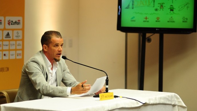 D'Alessandro em entrevista coletiva do Lance de Craque (Foto: Lance de Craque / DVG) D'Alessandro em entrevista coletiva do Lance de Craque (Foto: Lance de Craque / DVG)