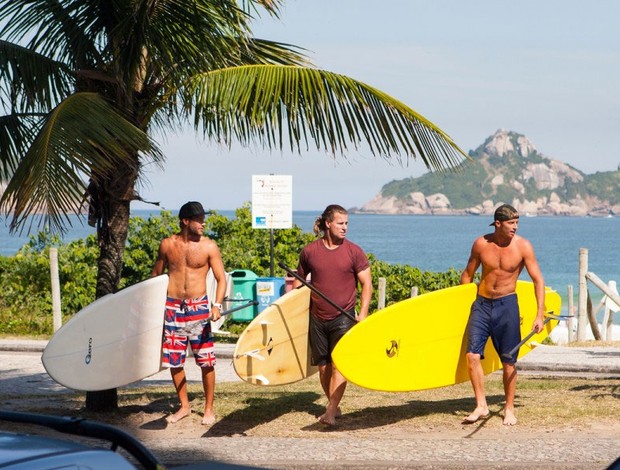 Jarrad Howse, Mark Occhilupo e Sebastien Zietz, surfe stand up (Foto: ASP/ Kirstin)