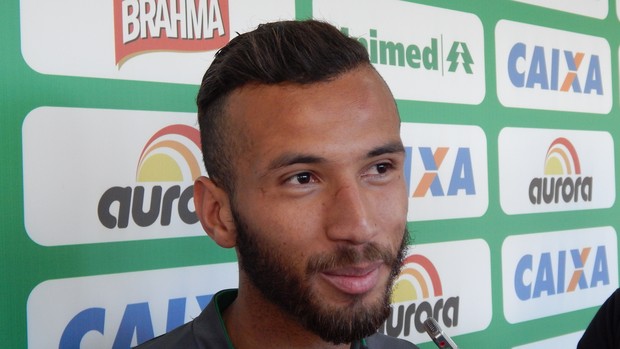 Lédio elogia contratação de Leandro pelo Palmeiras: 