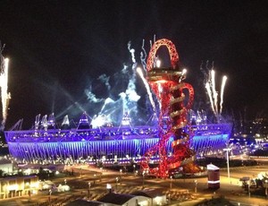 estádio Olímpico de Londres olimpíadas teste de iluminação (Foto: Globoesporte.com)