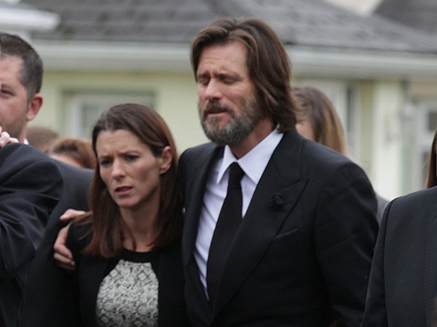 Jim Carrey no enterro de sua ex-namorada, Cathriona White (Foto: Getty Images) Jim Carrey no enterro de sua ex-namorada, Cathriona White (Foto: Getty Images)