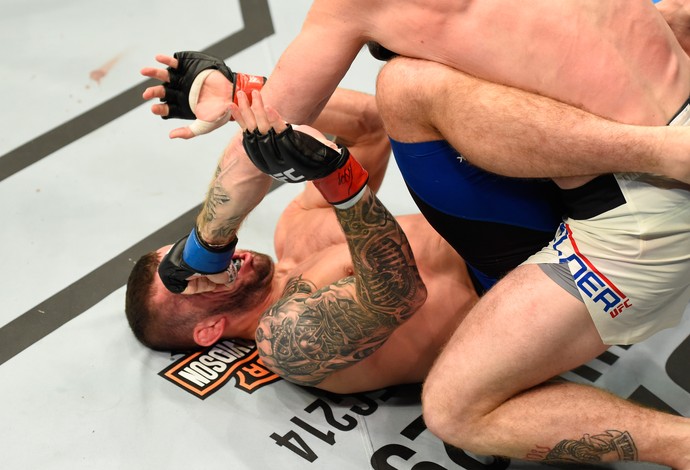 Paul Felder Steven Ray UFC Escócia (Foto: Getty Images)