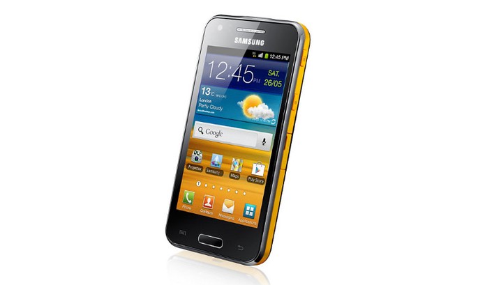 Samsung Galaxy Beam tem design mais compacto e pode ser levado no bolso (Foto: Divulgação/Samsung)