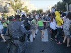 Morre adolescente esfaqueada na Parada Gay de Jerusalém