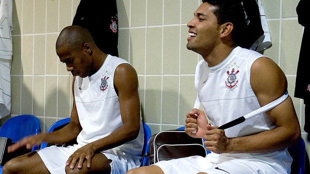 Elias e André Santos treino Corinthians arquivo (Foto: Daniel Augusto Jr. / Ag. Corinthians)