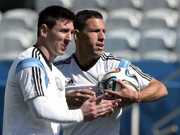 Messi Maxi Argentina treina SP (Foto: AFP)