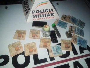 Prisão no Bairro Bela Vista (Foto: Polícia Militar de Divinópolis/Divulgação)
