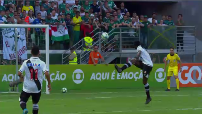 Jomar falha feio contra o Palmeiras (Foto: Reprodução/SporTV)