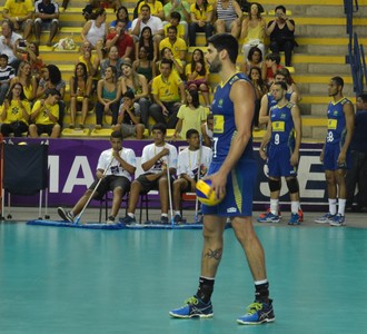 Evandro, oposto da seleção brasileira masculina de vôlei (Foto: Jota Rufino / GloboEsporte.com)