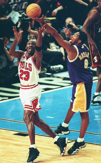 Michael Jordan x Kobe Bryant All-Star Game 1998 (Foto: Getty Images)