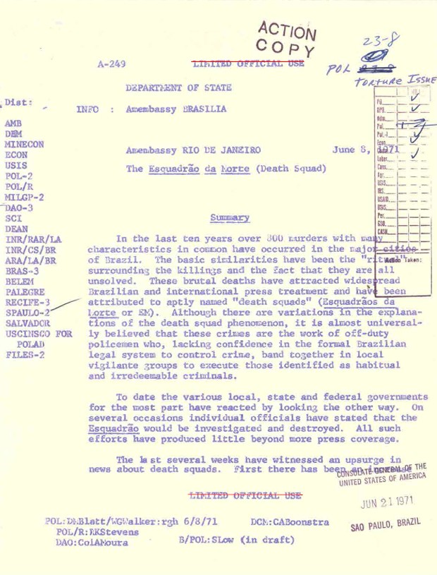 Relatório informa sobre atividades do Esquadrão da Morte, grupos formados por policiais fora de serviço suspeito de assassinatos no Rio (Foto: Reprodução/Department of State/Comissão da Verdade)