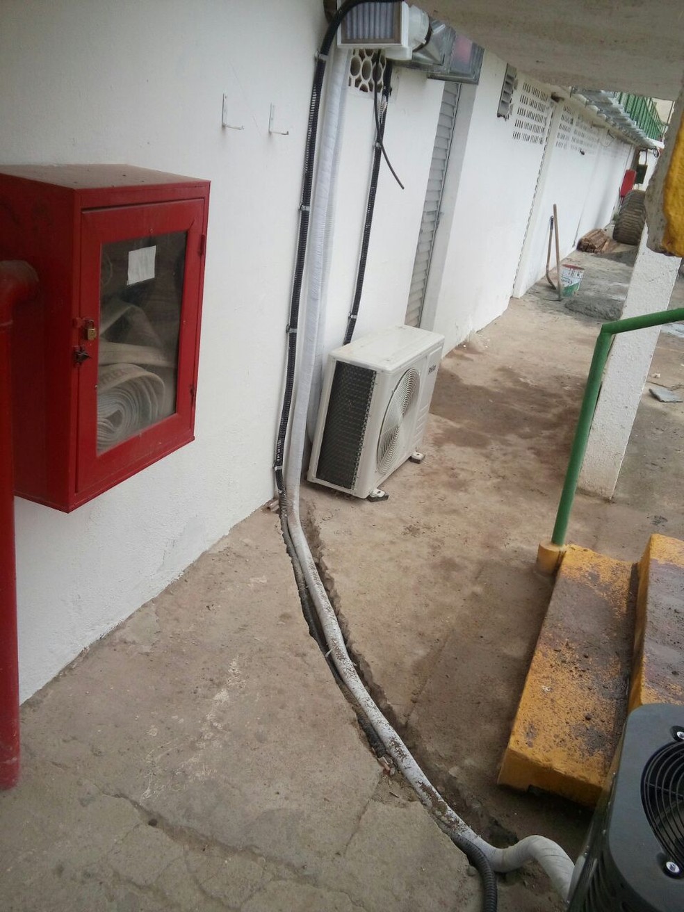 Arena da Ilha ainda carece de acabamento. Foto do último sábado (Foto: GloboEsporte.com)