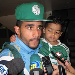 Henrique vê “pequeno incidente” e pede Verdão de cabeça erguida