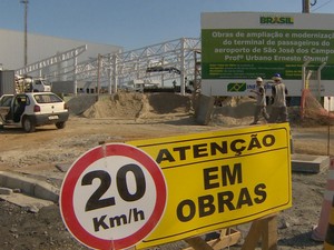 Obras no aeroporto de Sao Jose dos campos (Foto: Reprodução/TV Vanguarda)