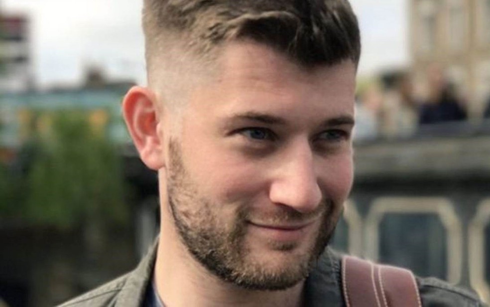 Jimmy Isaacs, de 28 anos, diz que tem uma vida saudável com tratamento (Foto: Arquivo Pessoal)