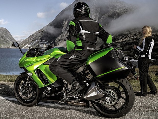 Kawasaki Ninja 1000 2014 (Foto: Divulgação)