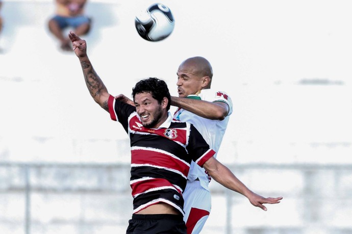Salgueiro x Santa Cruz (Foto: Aldo Carneiro / Pernambuco Press) Salgueiro x Santa Cruz (Foto: Aldo Carneiro / Pernambuco Press)